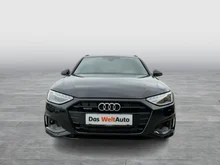 Audi A4 Avant 40 TFSI quattro advanced in Mythosschwarz Metallic