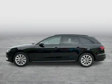 Audi A4 Avant 40 TFSI quattro advanced in Mythosschwarz Metallic