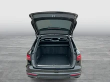 Audi A4 Avant 40 TFSI quattro advanced in Mythosschwarz Metallic