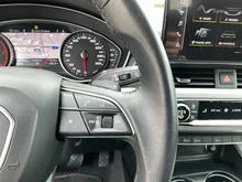 Audi A4 Avant 40 TFSI quattro advanced in Mythosschwarz Metallic