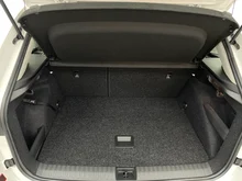 Škoda Kamiq Selection TSI in Alaska-Weiß