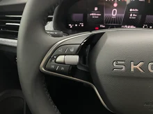 Škoda Kamiq Selection TSI in Alaska-Weiß