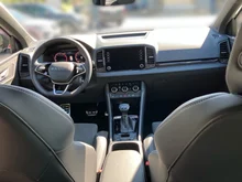 Škoda Karoq 4x4 Sportline TDI DSG in Moon-Weiß Metallic
