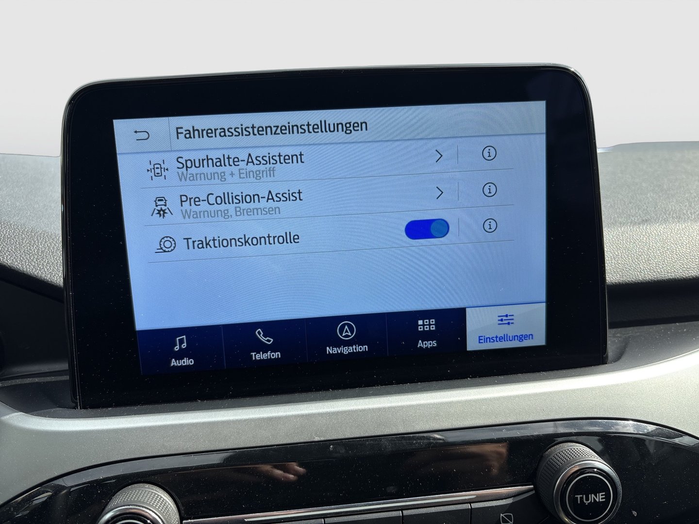 Ford Kuga 2,0 EcoBlue AWD Cool & Connect Aut. | Bild 16 von 23