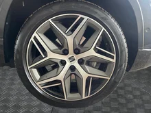 SEAT Ateca FR 2.0 TDI DSG 4Drive in Panther-Schwarz Metallic