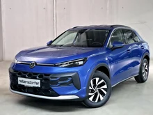 VW T-Roc Life eTSI DSG in Celestial Blue