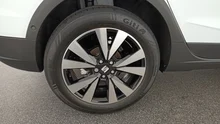SEAT Arona Style Edition 1.0 TSI DSG in Nevada-Weiß Metallic Dach Nacht-Schwarz