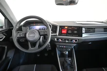 Thumbnail-Foto von Fahrzeug