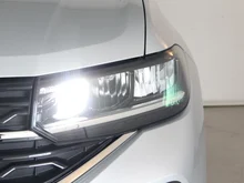 VW T-Cross Friends TSI DSG in Reflexsilber Metallic