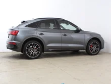 Audi Q5 Sportback 40 TDI quattro S line in daytonagrau perleffekt