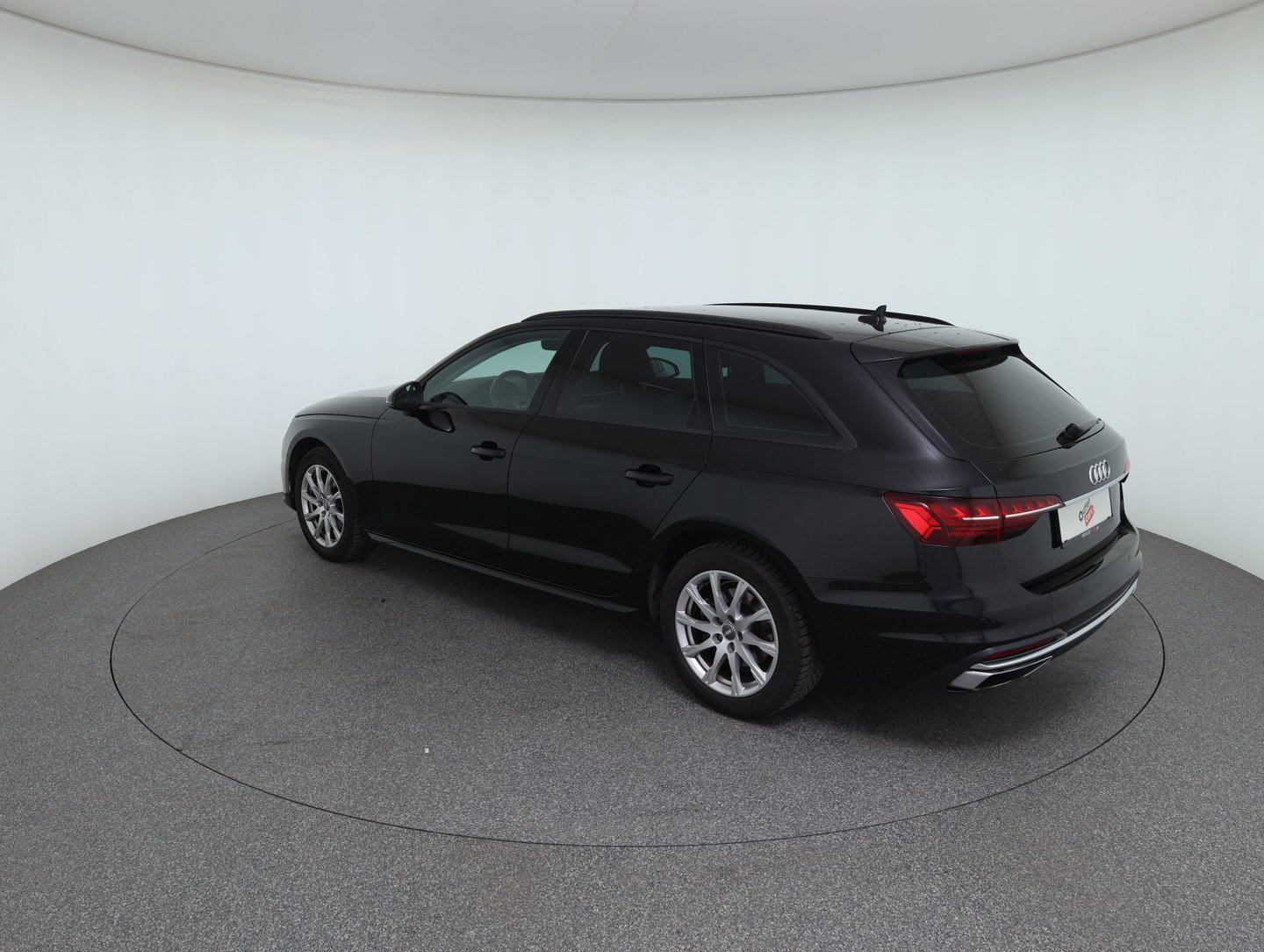 Audi A4 Avant 30 TDI advanced | Bild 7 von 34