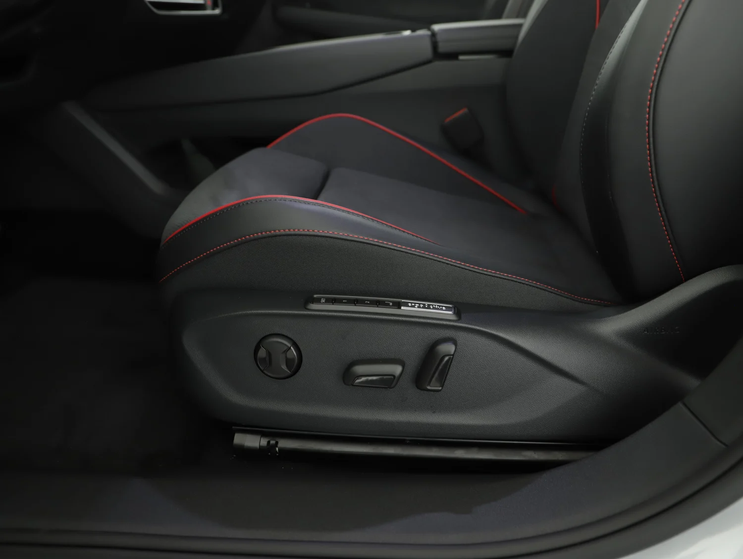 Bild eines VW ID.7 Tourer GTX 4MOTION 250 kW Business