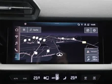 Audi A3 Sportback 35 TDI S line exterieur in MYTHOSSCHWARZ METALLIC