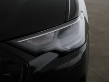 Audi A6 Avant 40 TDI quattro Sport in MYTHOSSCHWARZ METALLIC