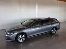VW Passat Variant Business eTSI DSG in 5X Diabasgrau Metallic