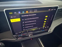 VW Passat Variant Business eTSI DSG in 5X Diabasgrau Metallic