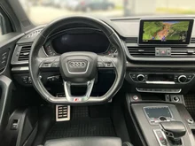 Audi SQ5 TDI quattro in mythosschwarz metallic