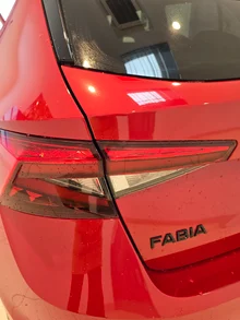 Thumbnail-Foto von Fahrzeug