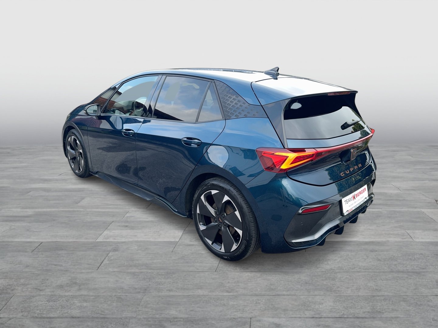 Fahrzeug Vorschaubild