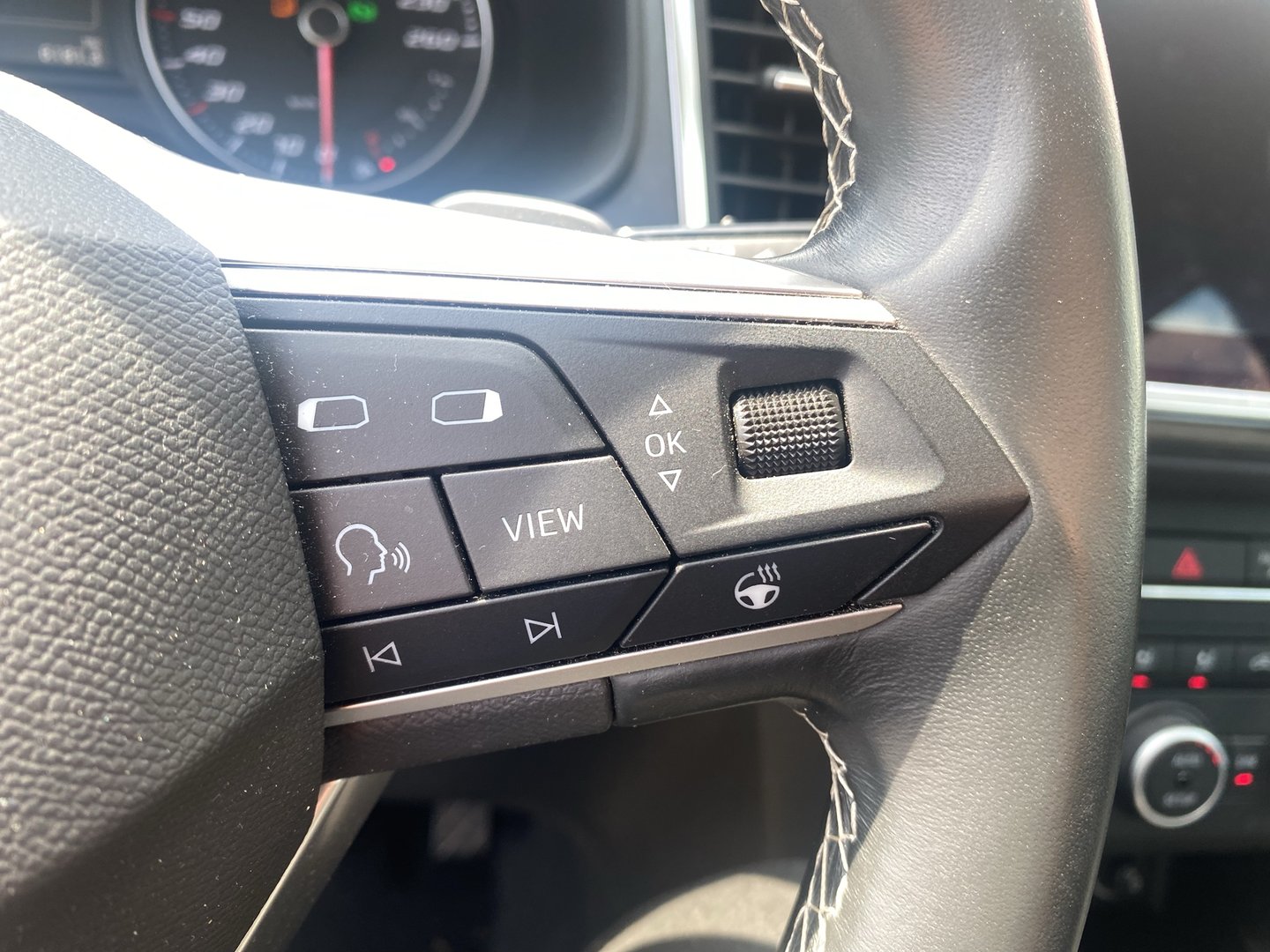 SEAT Ateca Style 2.0 TDI DSG | Bild 14 von 24