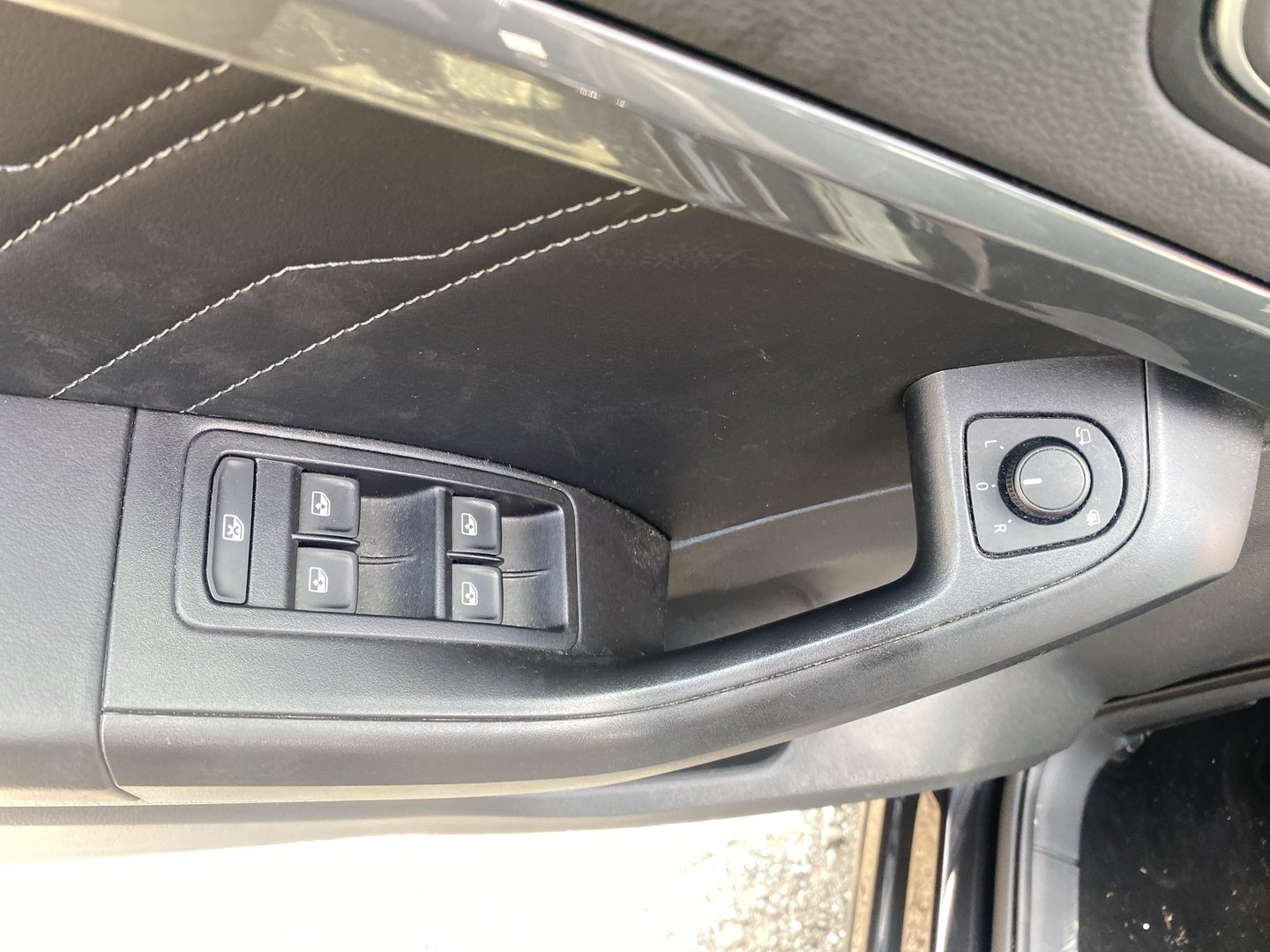 SEAT Ateca Style 2.0 TDI DSG | Bild 8 von 24