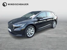 Škoda Enyaq 60 in Black-Magic Perleffekt
