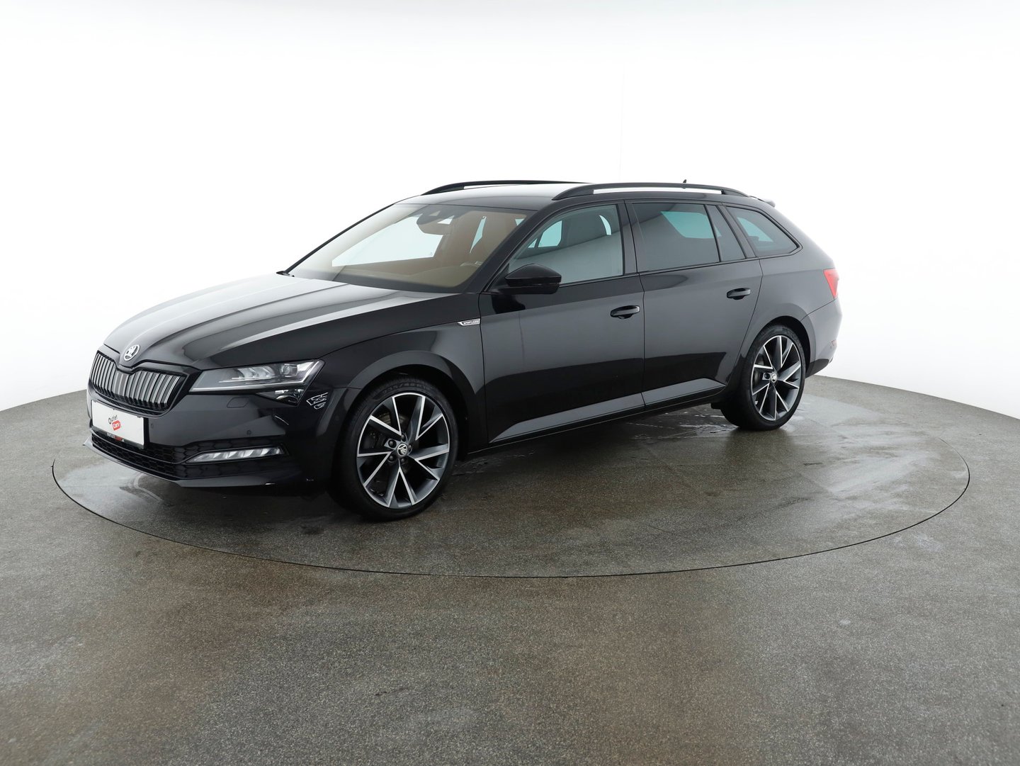 Bild eines Škoda SUPERB Combi iV SPORTLINE DSG