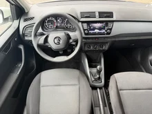 Thumbnail-Foto von Fahrzeug