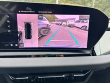 Audi Q6 e-tron quattro business in Magnetgrau