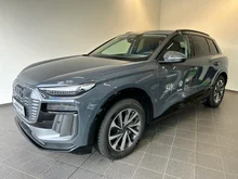 Audi Q6 e-tron quattro business in Magnetgrau