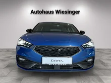 SEAT Leon FR Edition 1.5 TSI 115 PS in Saphir-Blau Metallic