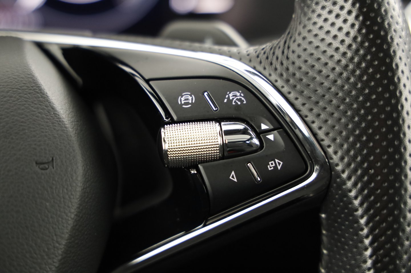 Škoda SUPERB Combi iV SPORTLINE DSG | Bild 19 von 29