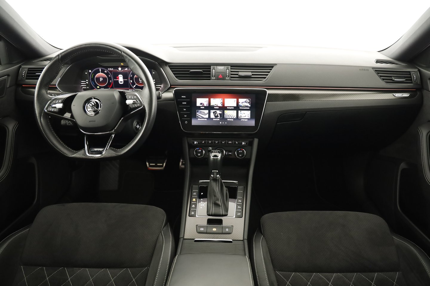 Škoda SUPERB Combi iV SPORTLINE DSG | Bild 15 von 29