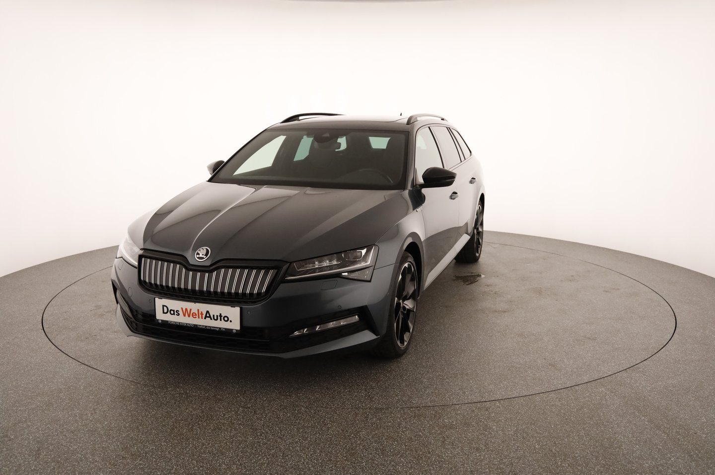 Bild eines Škoda SUPERB Combi iV SPORTLINE DSG