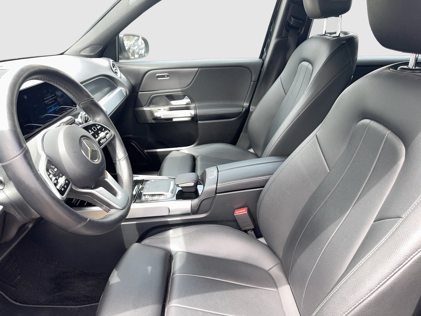 Mercedes GLB 180 d Aut. | Bild 10 von 25
