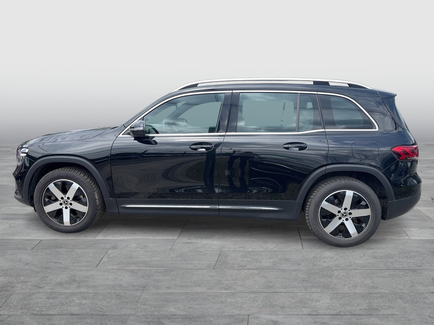 Mercedes GLB 180 d Aut. | Bild 2 von 25