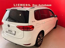 VW Touran Life TSI DSG in 0Q Pure White