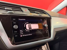 VW Touran Life TSI DSG in 0Q Pure White