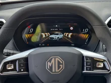 MG ZS 1.5 T 85 kW Select in Dover White