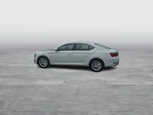 Škoda Superb Style TDI DSG in Moon-Weiß Metallic