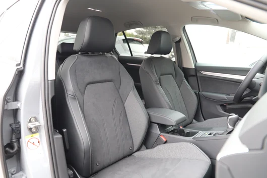 Bild eines VW Golf Rabbit TSI