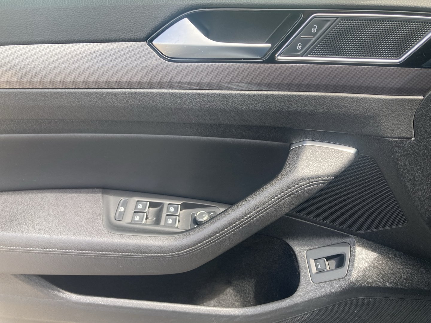 VW Passat Alltrack BMT 2,0 TDI SCR 4Motion DSG | Bild 9 von 16