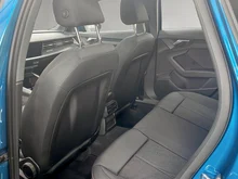 Audi A3 Sportback 30 TDI intense in atollblau metallic
