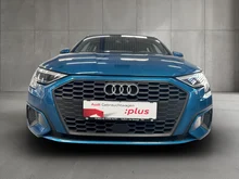 Audi A3 Sportback 30 TDI intense in atollblau metallic