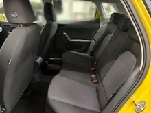 SEAT Ibiza Reference Edition 1.0 80PS in Hypnotic-Gelb