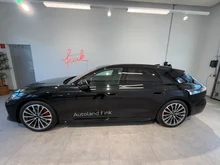 Audi A6 Avant e-hybrid quattro 270 kW in Mythosschwarz Metallic