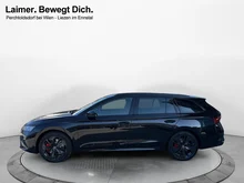 Škoda Octavia Combi RS in Black-Magic Perleffekt