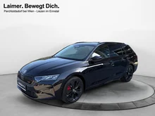 Škoda Octavia Combi RS in Black-Magic Perleffekt