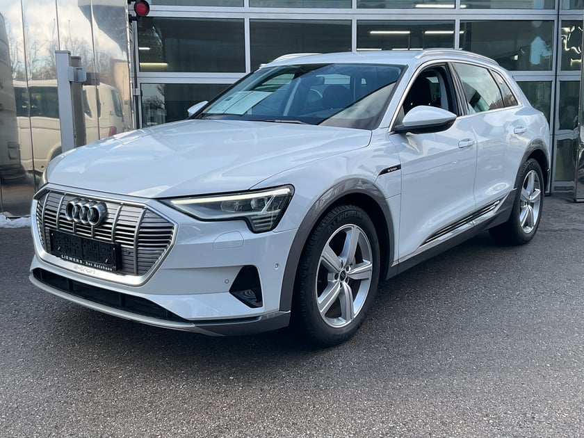Audi e-tron 55 quattro advanced