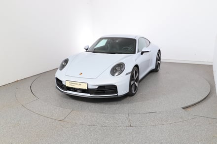 Porsche 911 Carrera
